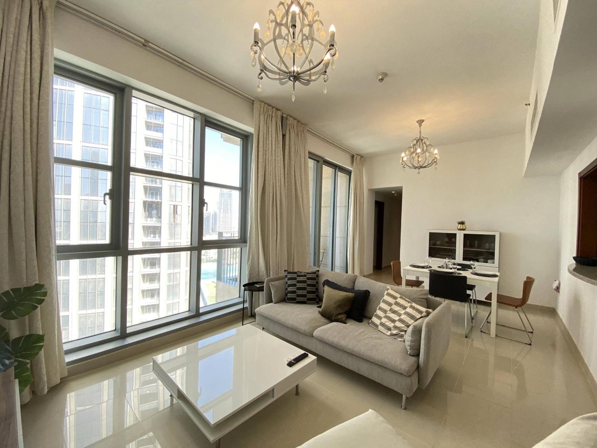 Lux Bnb Standpoint Tower Burj & Fountain Views Дубай Екстериор снимка