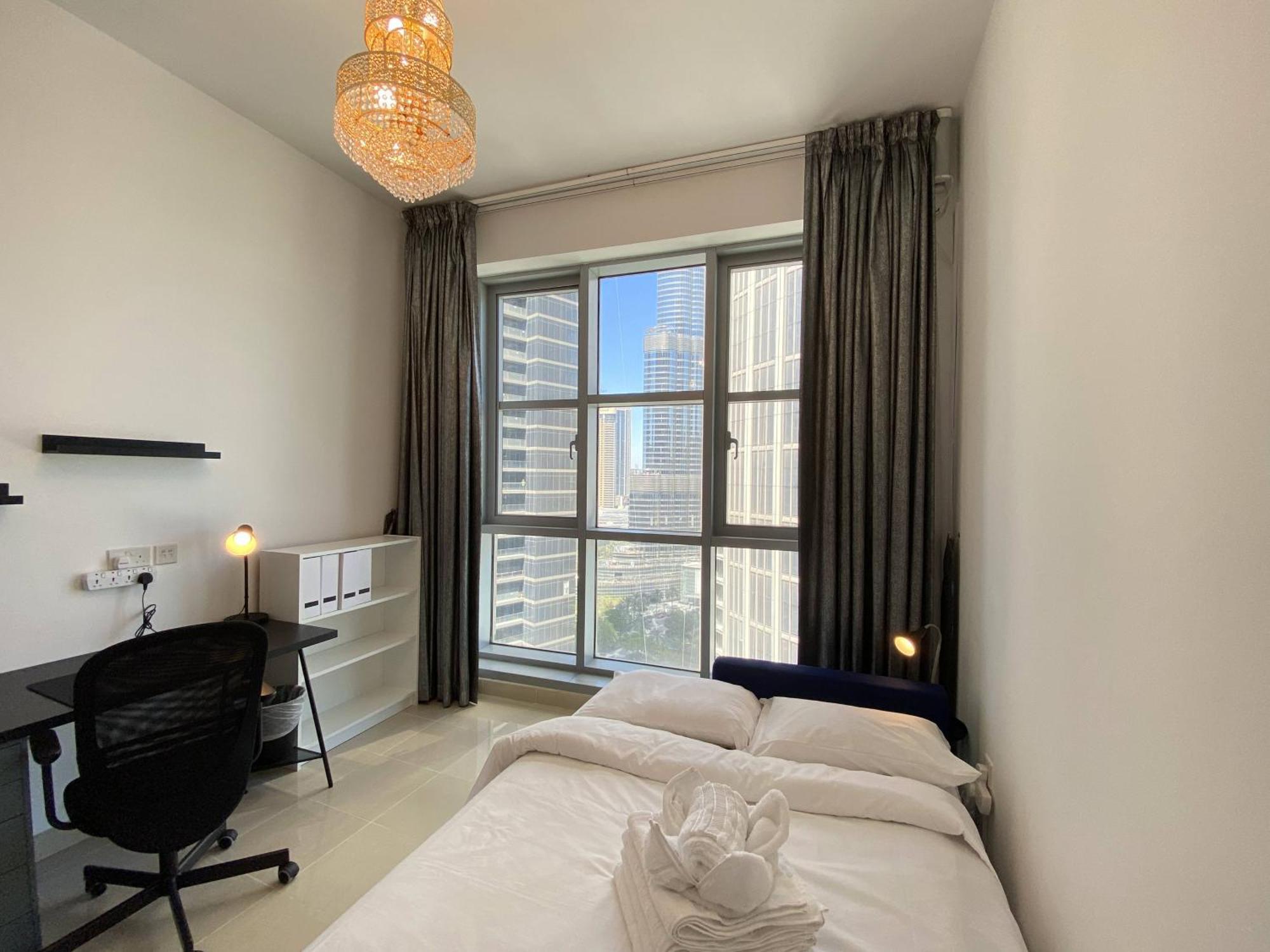 Lux Bnb Standpoint Tower Burj & Fountain Views Дубай Екстериор снимка